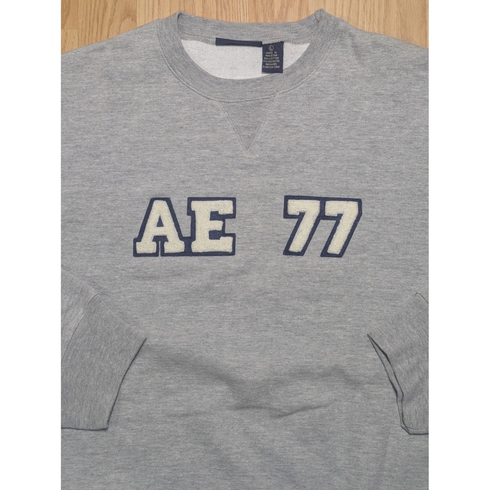 American Eagle Mens Vintage Y2K AE 77 Patch Crewneck Sweatshirt Gray Large